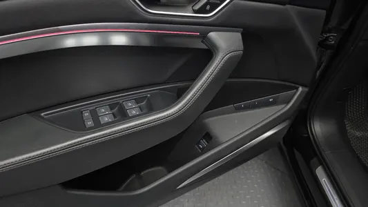 Audi e- 55 2021 33