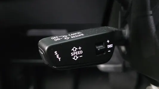 Audi e- 55 2021 34