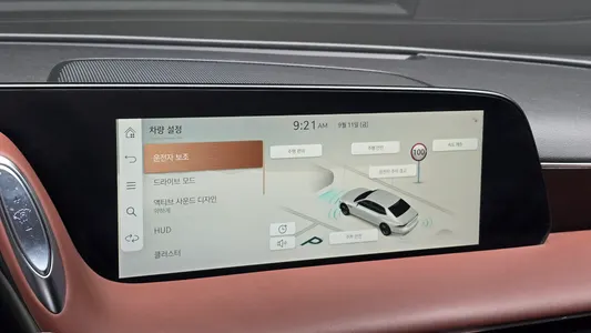 Genesis G90 (RS 4) 3.5 e-S/C AWD 2023 29