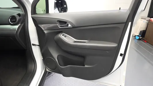 Chevrolet 올란도 2.0 LTZ 2012 24