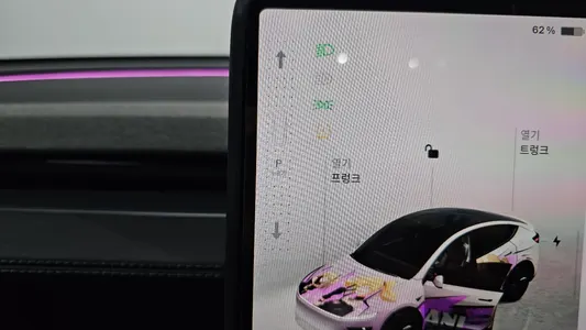 Tesla Y RWD 2025 9