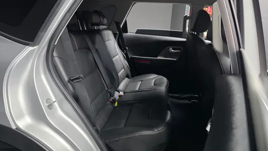 Kia 니로 플러스 2022 12