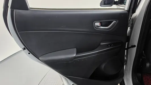 Hyundai 코나 일렉트릭 2018 25
