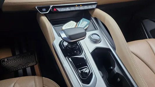 Renault Korea 그랑 콜레오스 1.5 E-TECH 2WD 2024 9