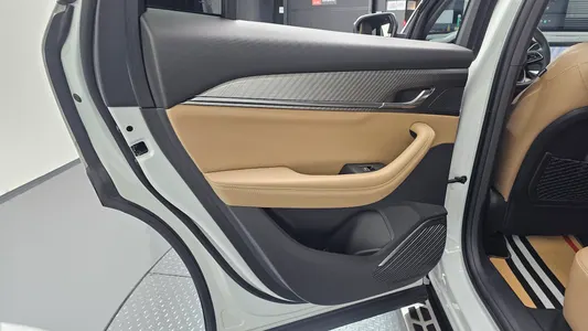 Renault Korea 그랑 콜레오스 1.5 E-TECH 2WD 2024 25