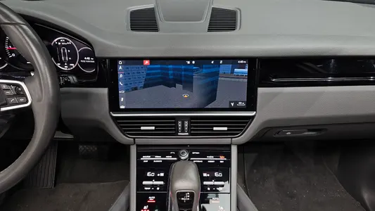 Porsche (PO536) 3.0 2019 14