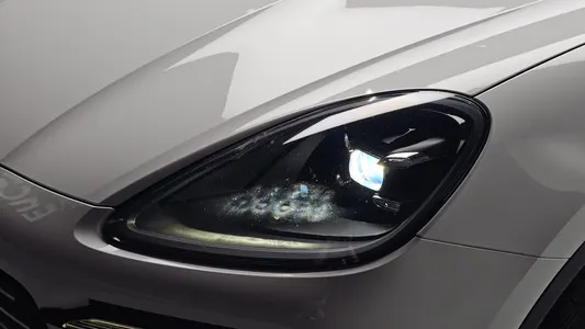 Porsche (PO536) 3.0 2019 22