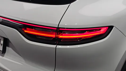 Porsche (PO536) 3.0 2019 23