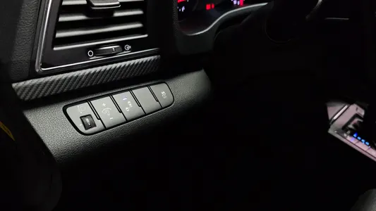 Hyundai AD 1.6 2017 16