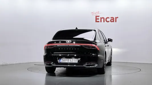 Hyundai IG 2022 4