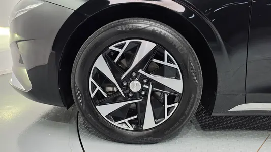 Hyundai IG 2022 5