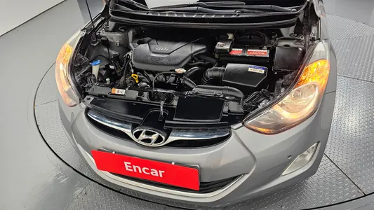 Hyundai MD M16 GDI 2012 6
