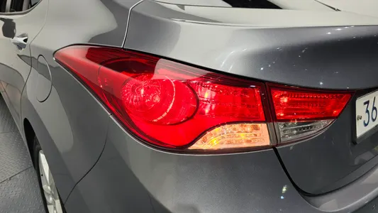 Hyundai MD M16 GDI 2012 23