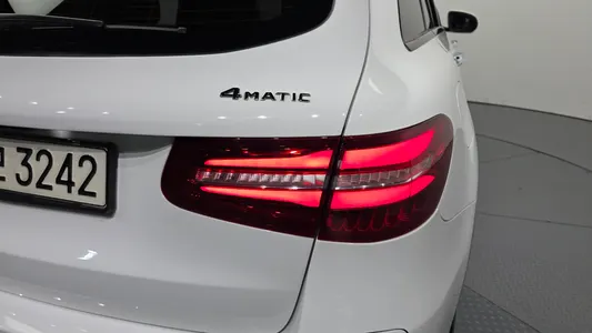 Mercedes-Benz GLC-Class X253 GLC350e 4MATIC 2018 23