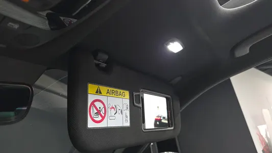 Kia 4 HEV 1.6 2WD 2020 35