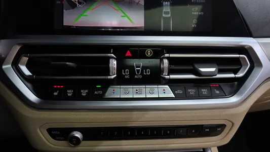 BMW 3 Series (G20) 320i M 2022 14