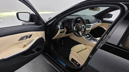 BMW 3 Series (G20) 320i M 2022 10