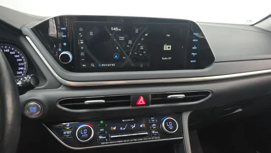 Hyundai (DN8) 2021 15