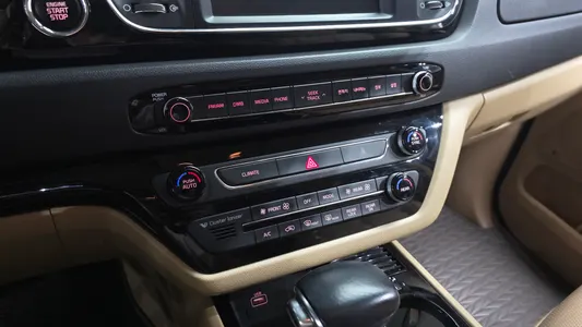 Kia 카니발 7 2016 28