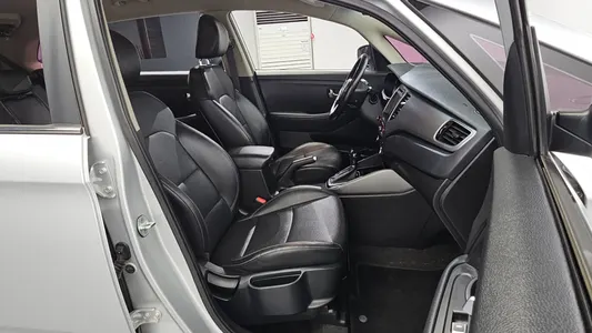 Kia 카렌스 2.0 LPI 2016 12