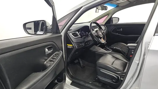 Kia 카렌스 2.0 LPI 2016 10