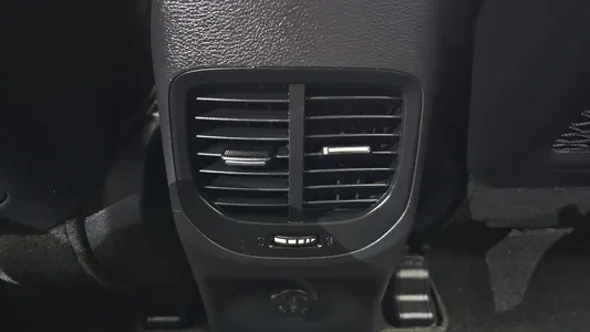 Kia 카렌스 2.0 LPI 2016 31
