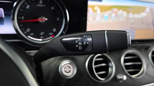 Mercedes-Benz E-Class W213 E220d 2019 9