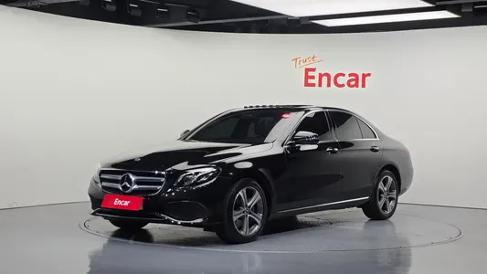 Mercedes-Benz E-Class W213 E220d 2019