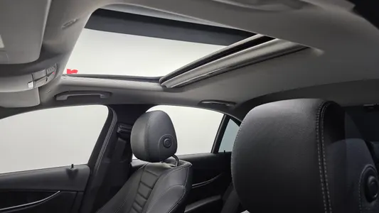 Mercedes-Benz E-Class W213 E220d 2019 16