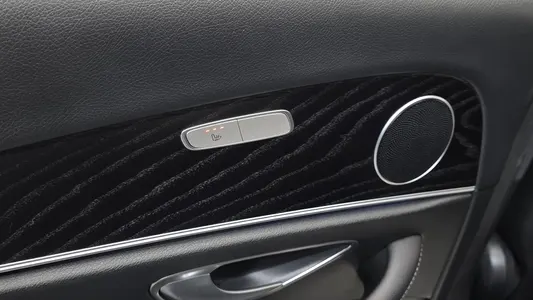 Mercedes-Benz E-Class W213 E220d 2019 29