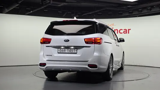Kia 카니발 9 2019 4