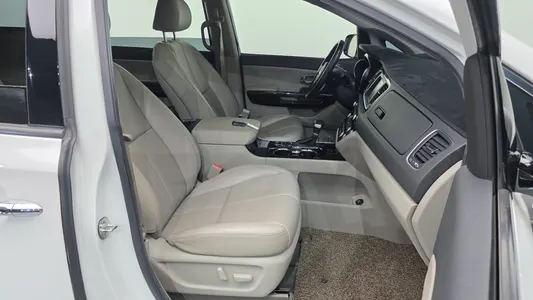 Kia 카니발 9 2019 11