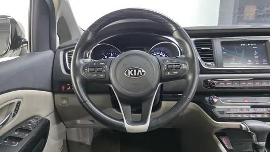 Kia 카니발 9 2019 13