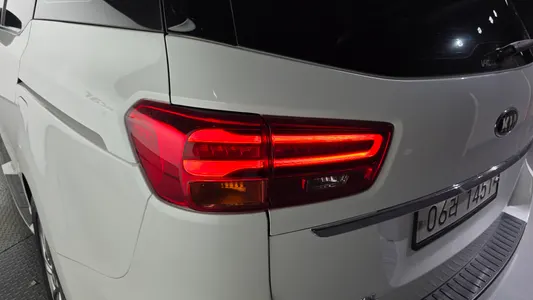 Kia 카니발 9 2019 23