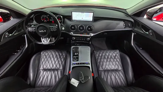 Kia 스팅어 마이스터 2.5 AWD 2022 7
