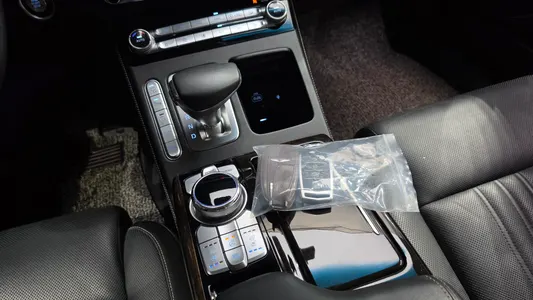 Genesis G90 3.8 AWD 2020 9