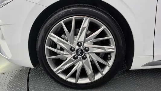 Hyundai IG 3.3 2020 5