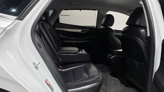 Hyundai IG 3.3 2020 11