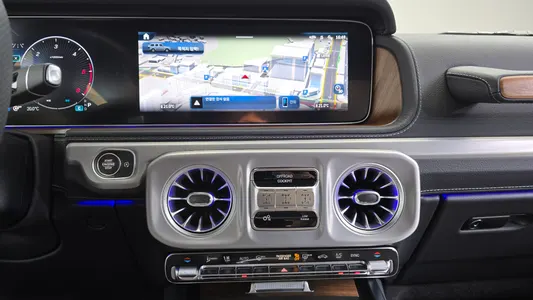 Mercedes-Benz G-Class W465 G450d 2026 11