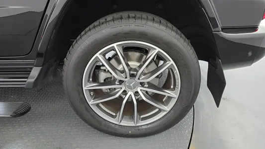 Mercedes-Benz G-Class W465 G450d 2026 21