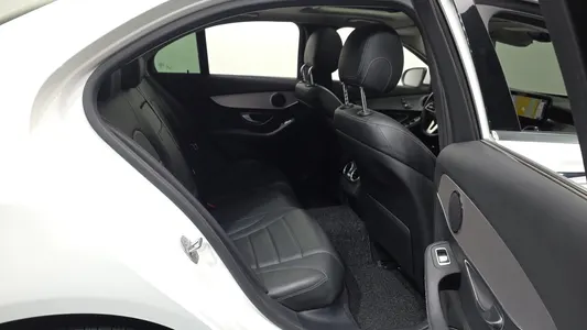 Mercedes-Benz C-Class W205 C220 d 4MATIC 2020 12