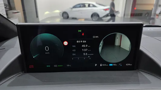 Hyundai 스타리아 EV 11 2026 8