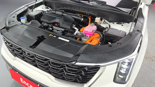 Kia 4 HEV 1.6 2WD 2024 6