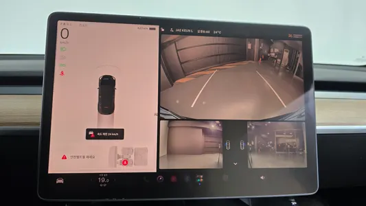 Tesla Y AWD 2022 18