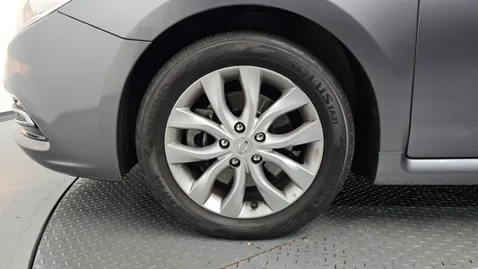 Renault Korea SM7 LPLI 2.0 LPe 2015 5