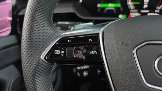 Audi e- S 2023 16