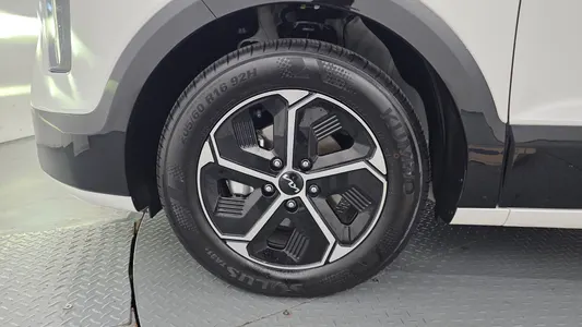 Kia 2 2026 5
