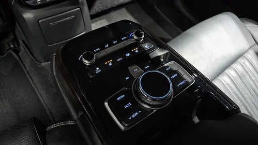 Genesis EQ900 3.8 GDI AWD 2018 18