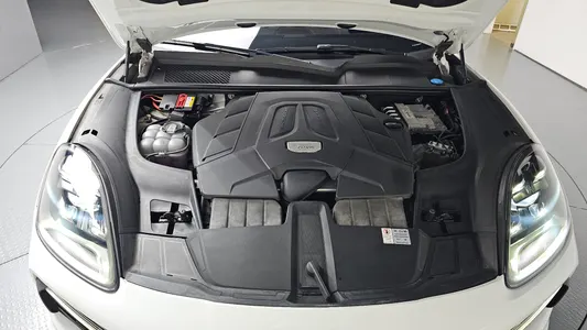 Porsche (PO536) 3.0 2021 6