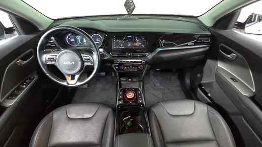 Kia 니로 플러스 2022 6